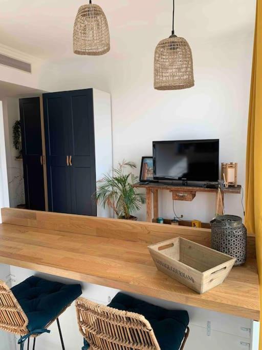 Le Quai Du Mucem Apartment Марсилия Екстериор снимка